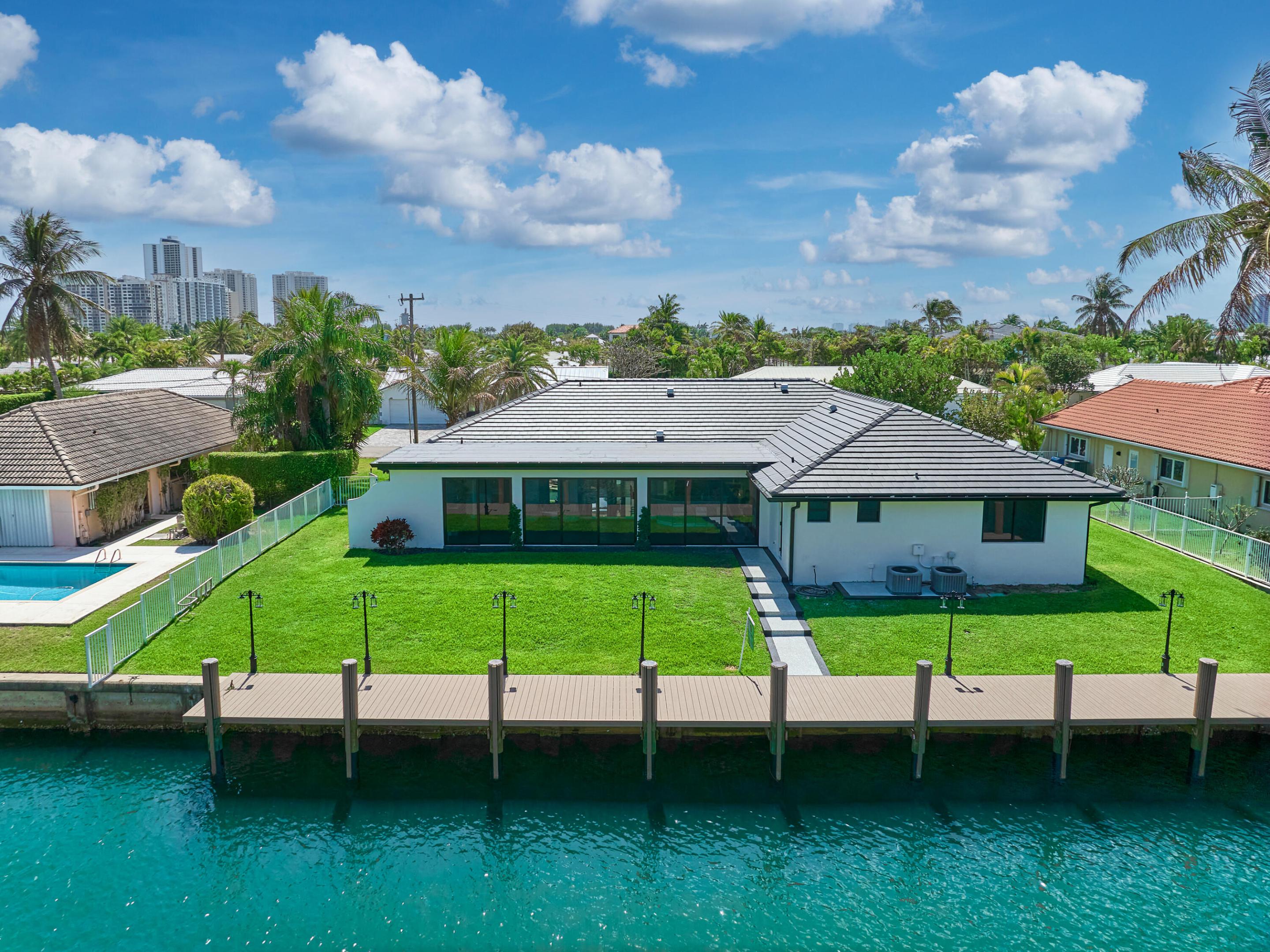 1170 Fairview Singer Island, FL 33404