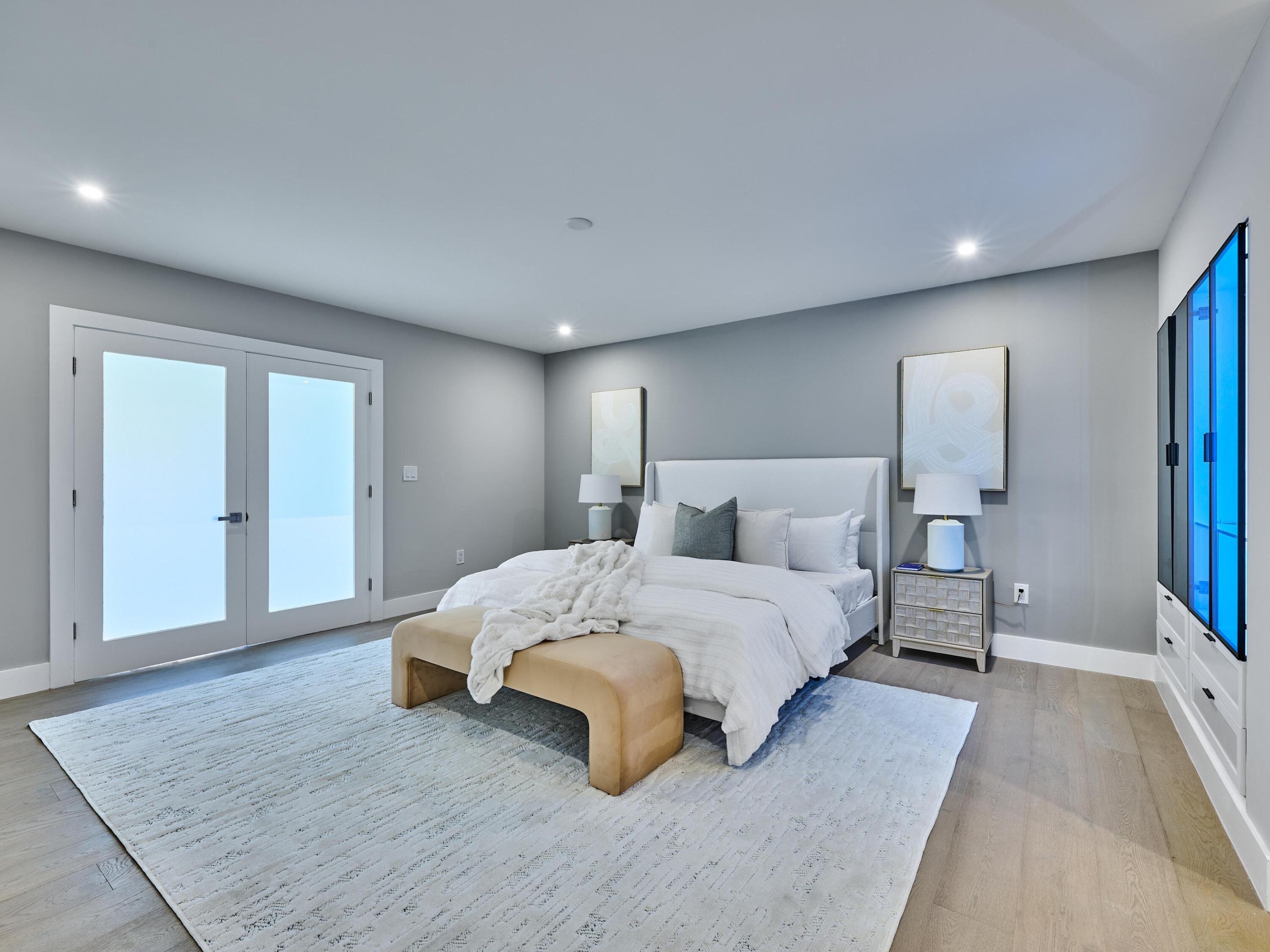 1170 Fairview Singer Island, FL 33404