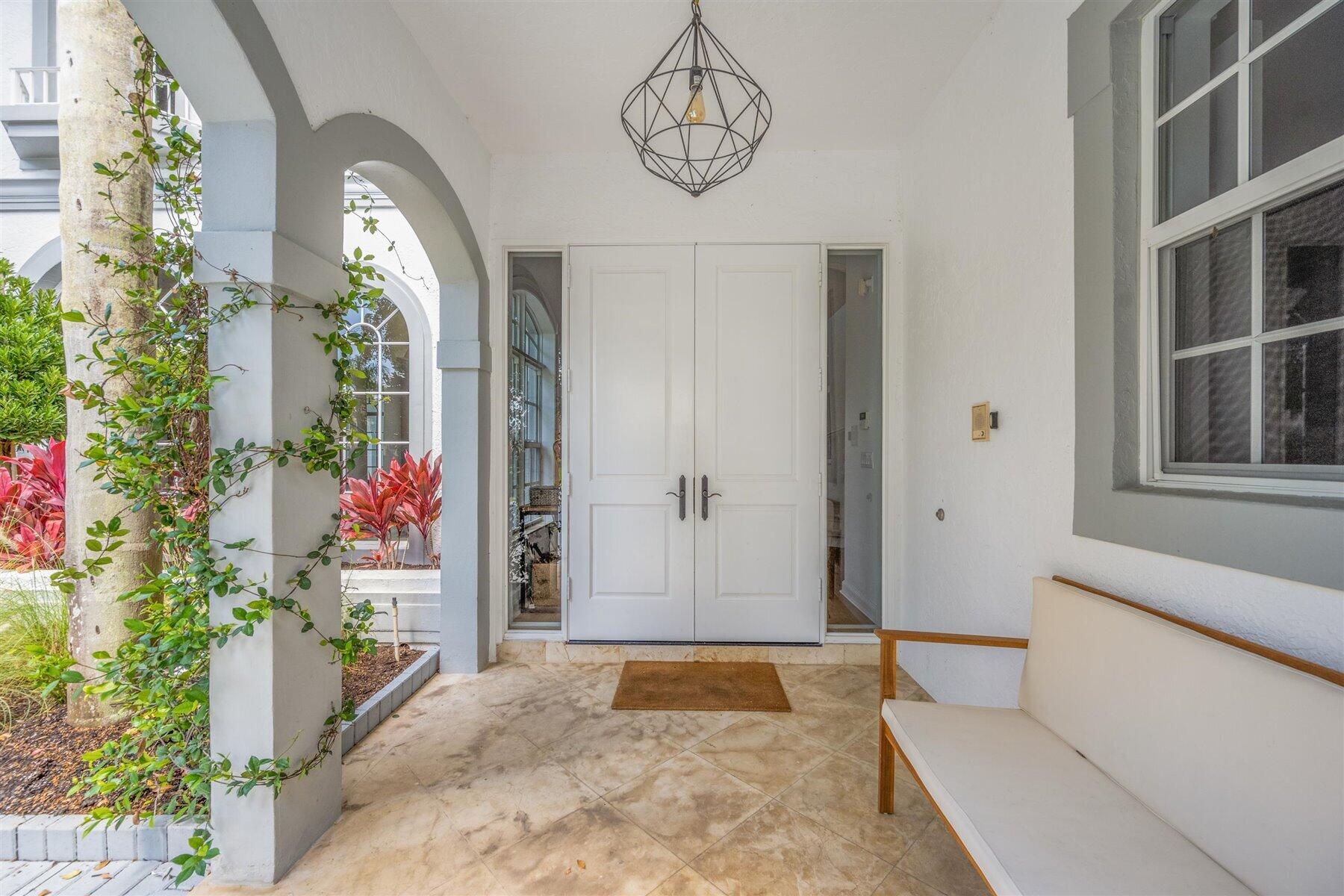 2377 Golf Brk Wellington, FL 33414