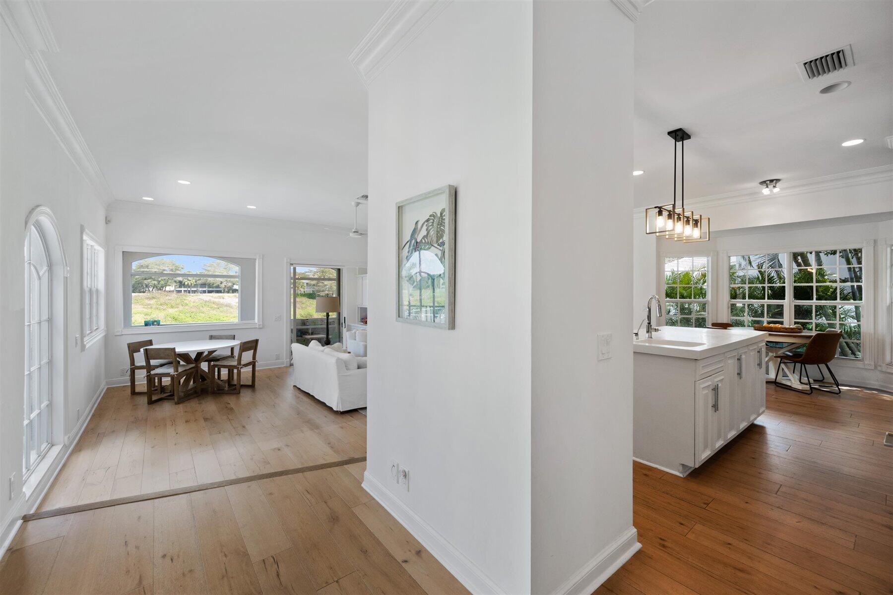 2377 Golf Brk Wellington, FL 33414