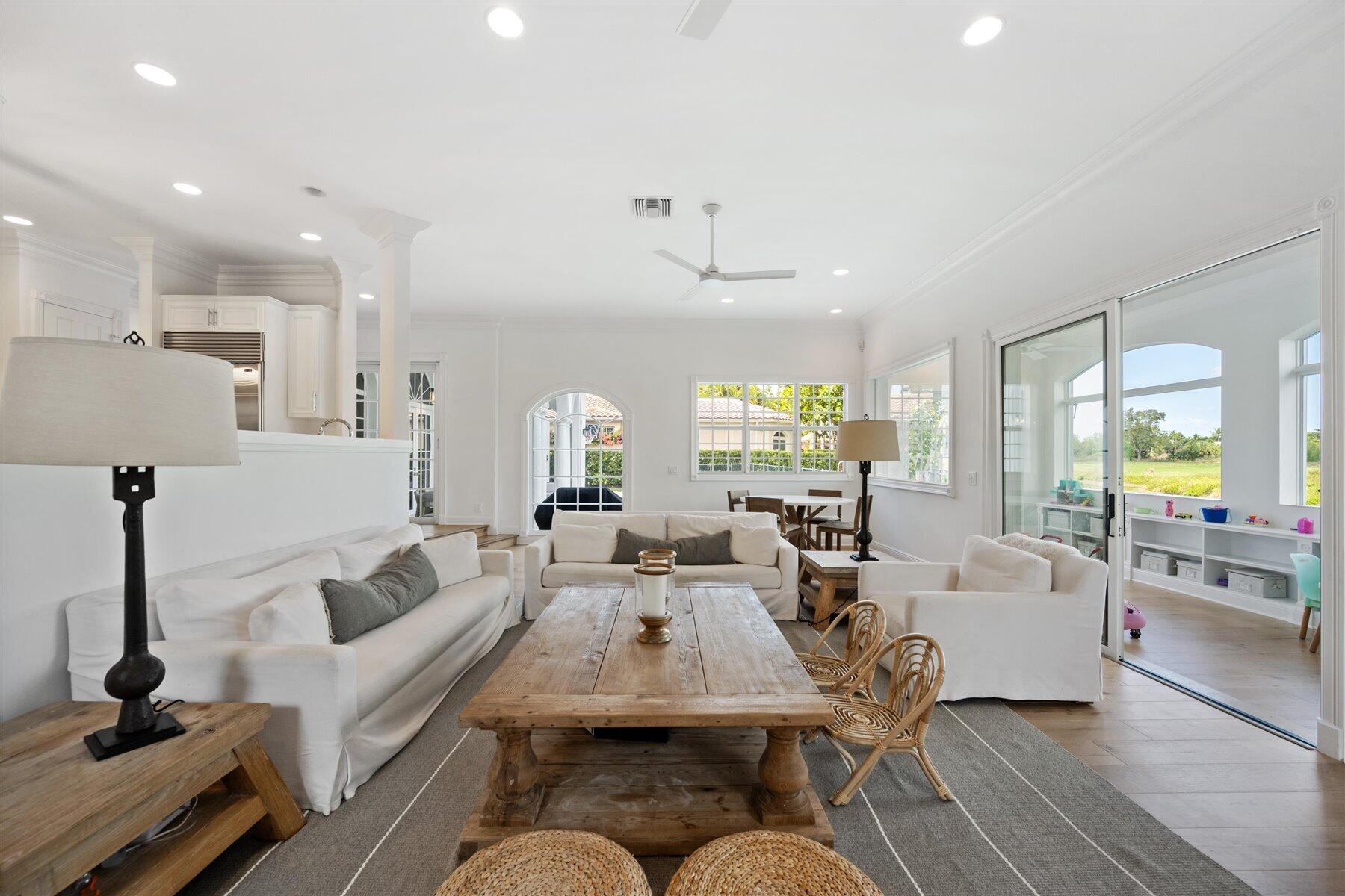 2377 Golf Brk Wellington, FL 33414