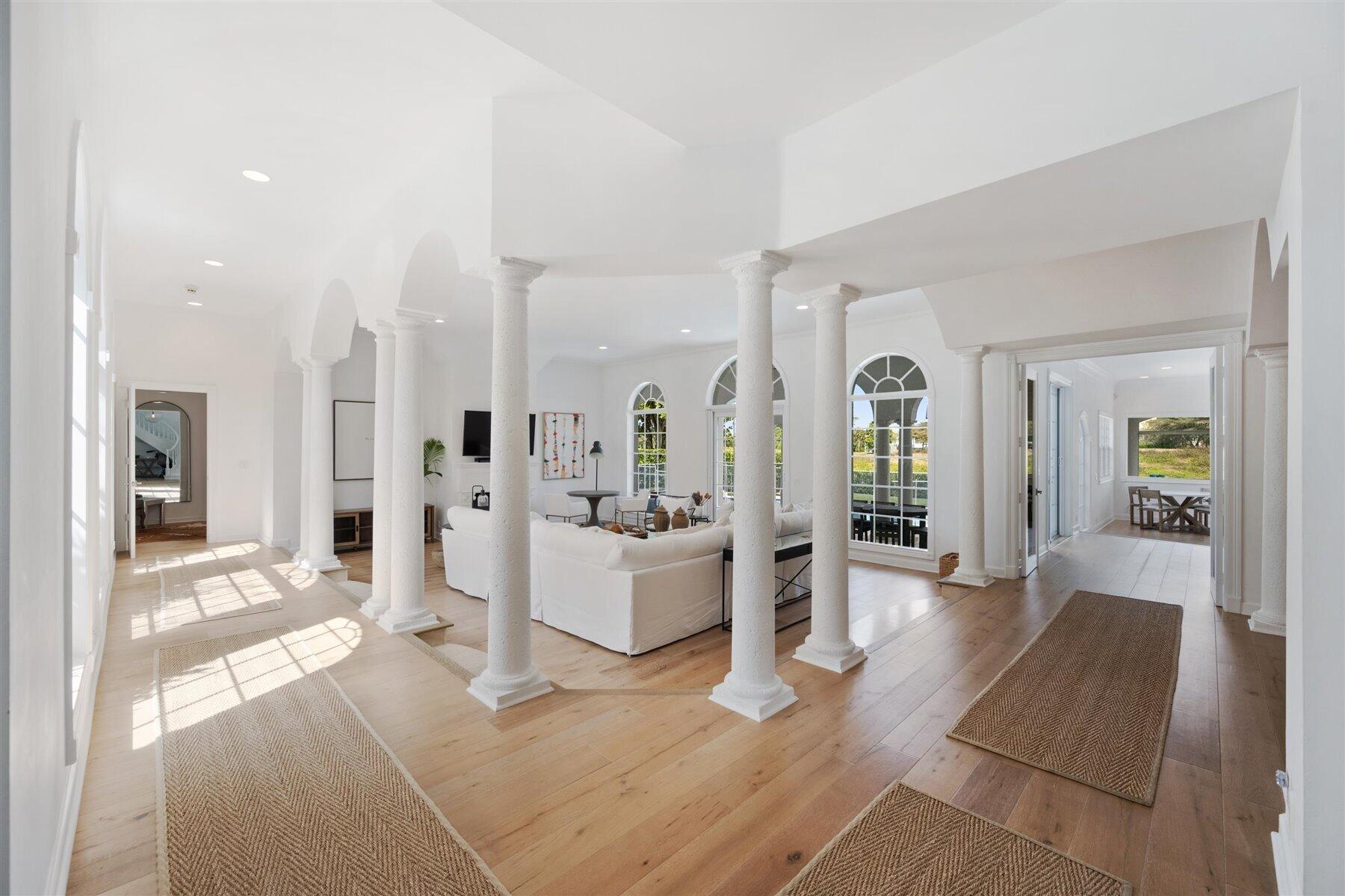 2377 Golf Brk Wellington, FL 33414