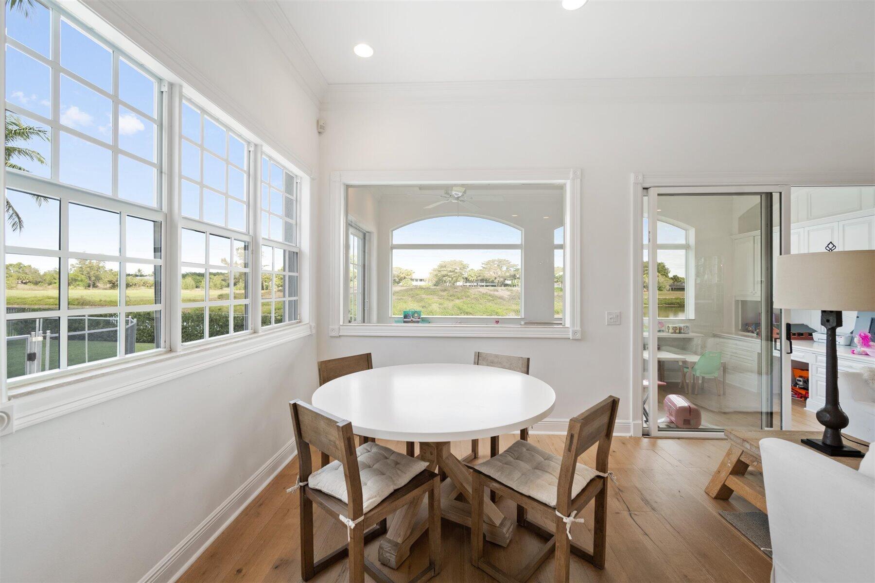 2377 Golf Brk Wellington, FL 33414