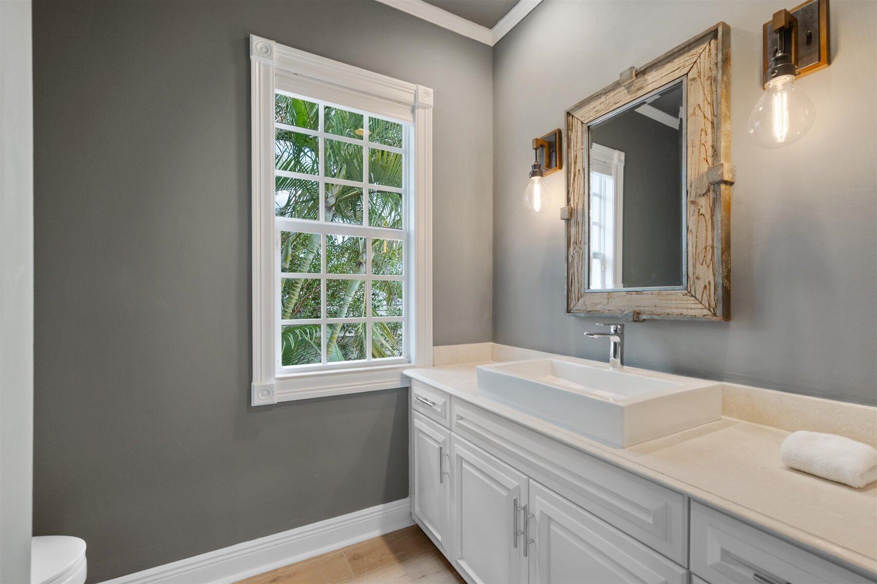 2377 Golf Brk Wellington, FL 33414