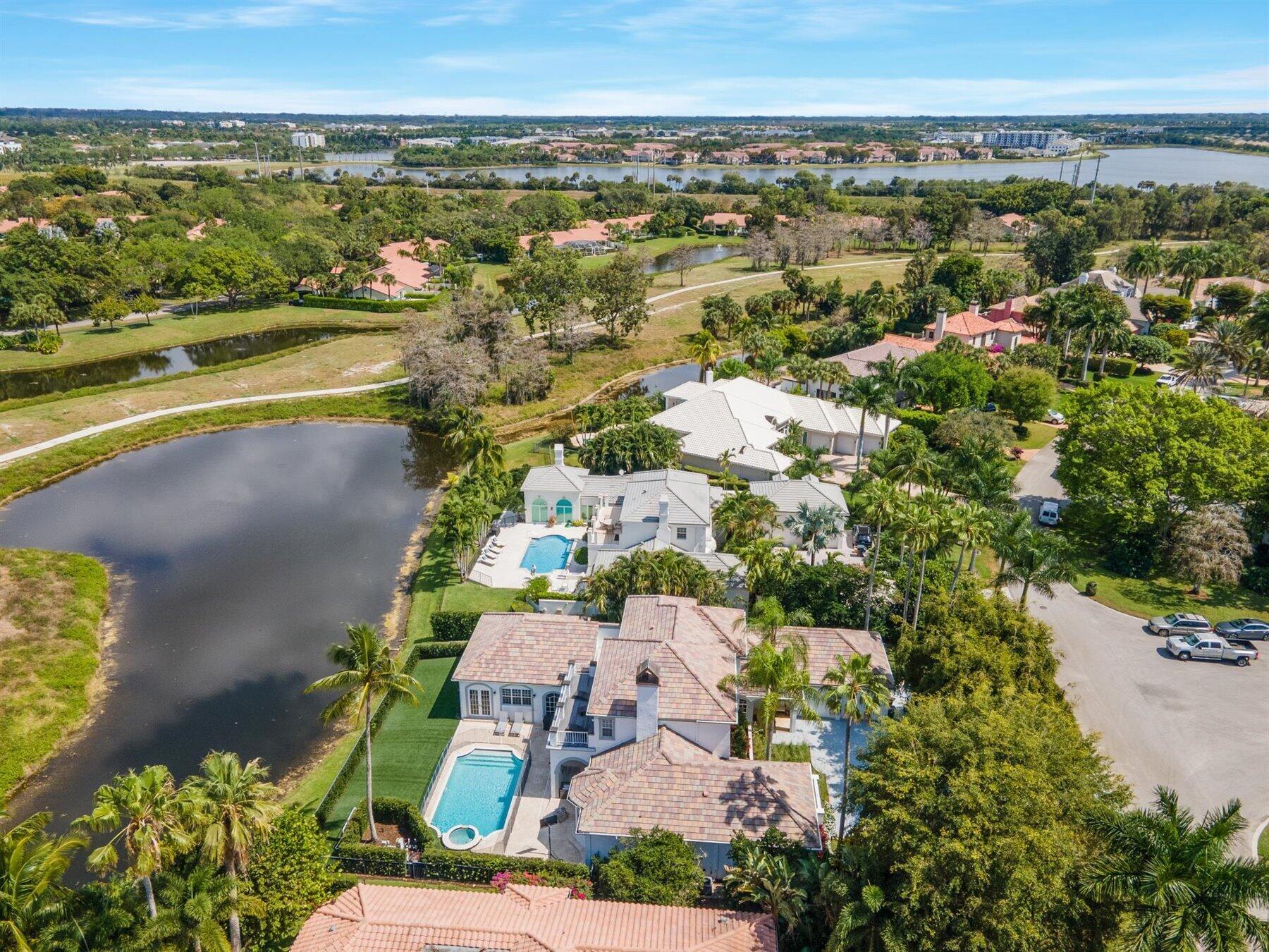 2377 Golf Brk Wellington, FL 33414