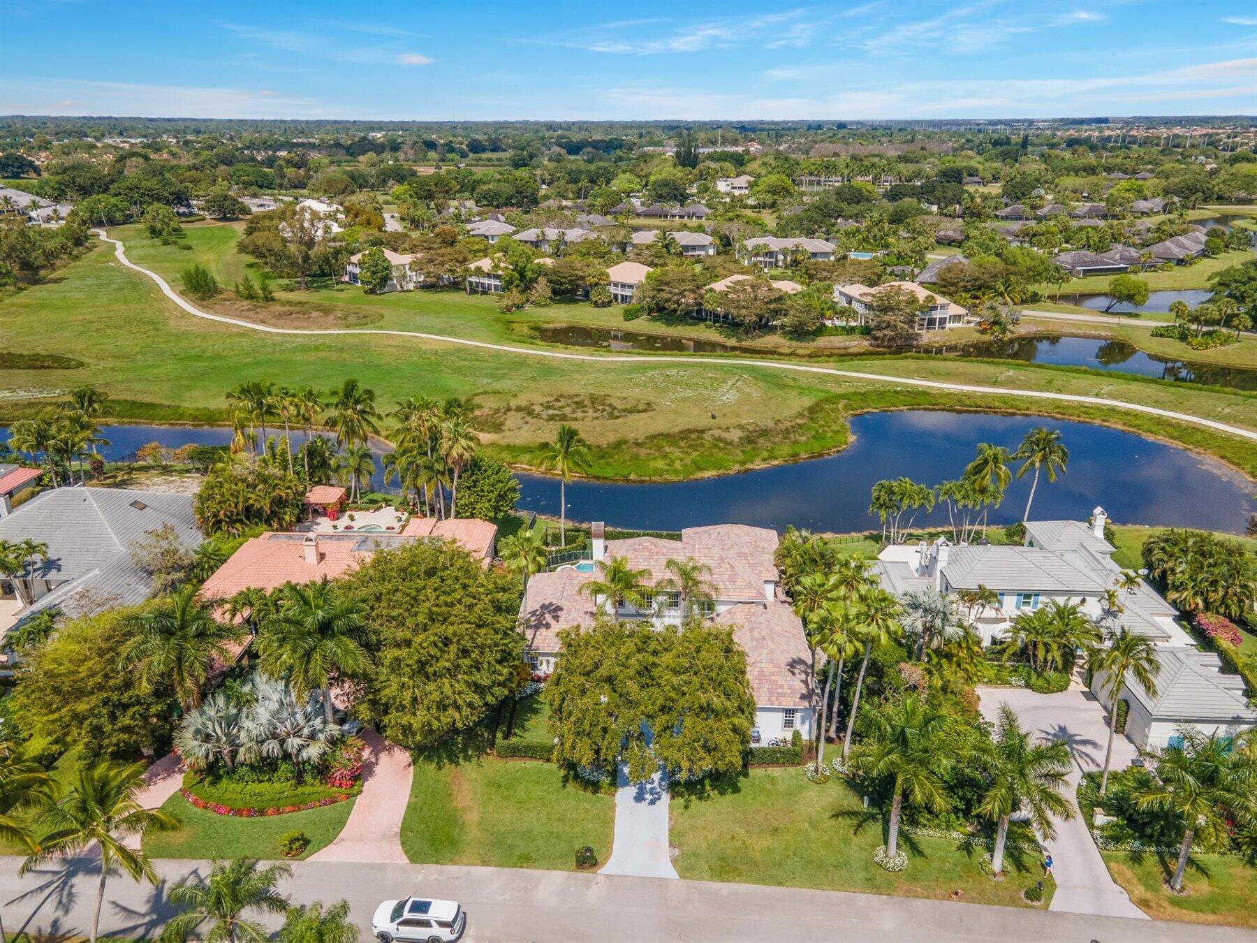 2377 Golf Brk Wellington, FL 33414