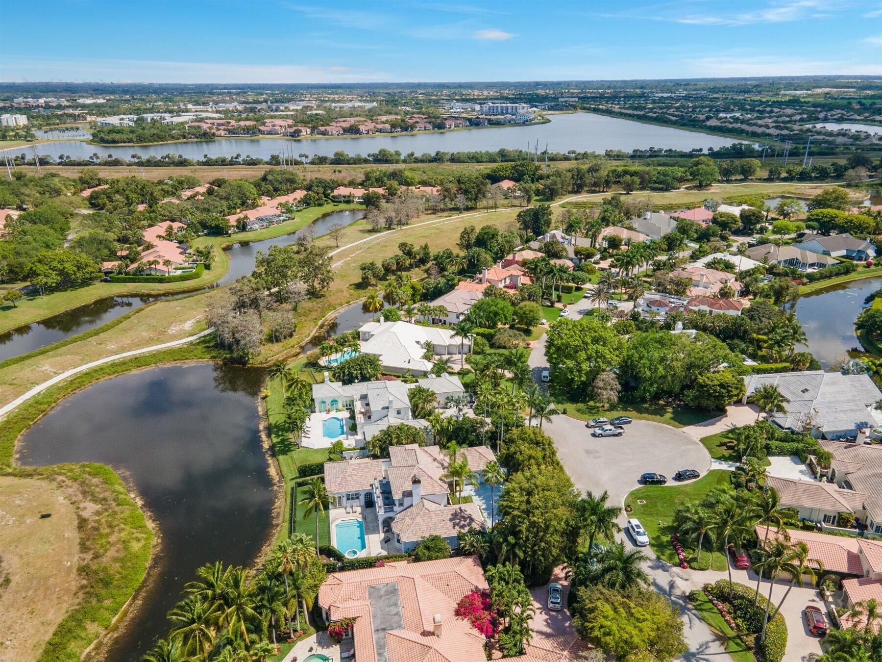 2377 Golf Brk Wellington, FL 33414