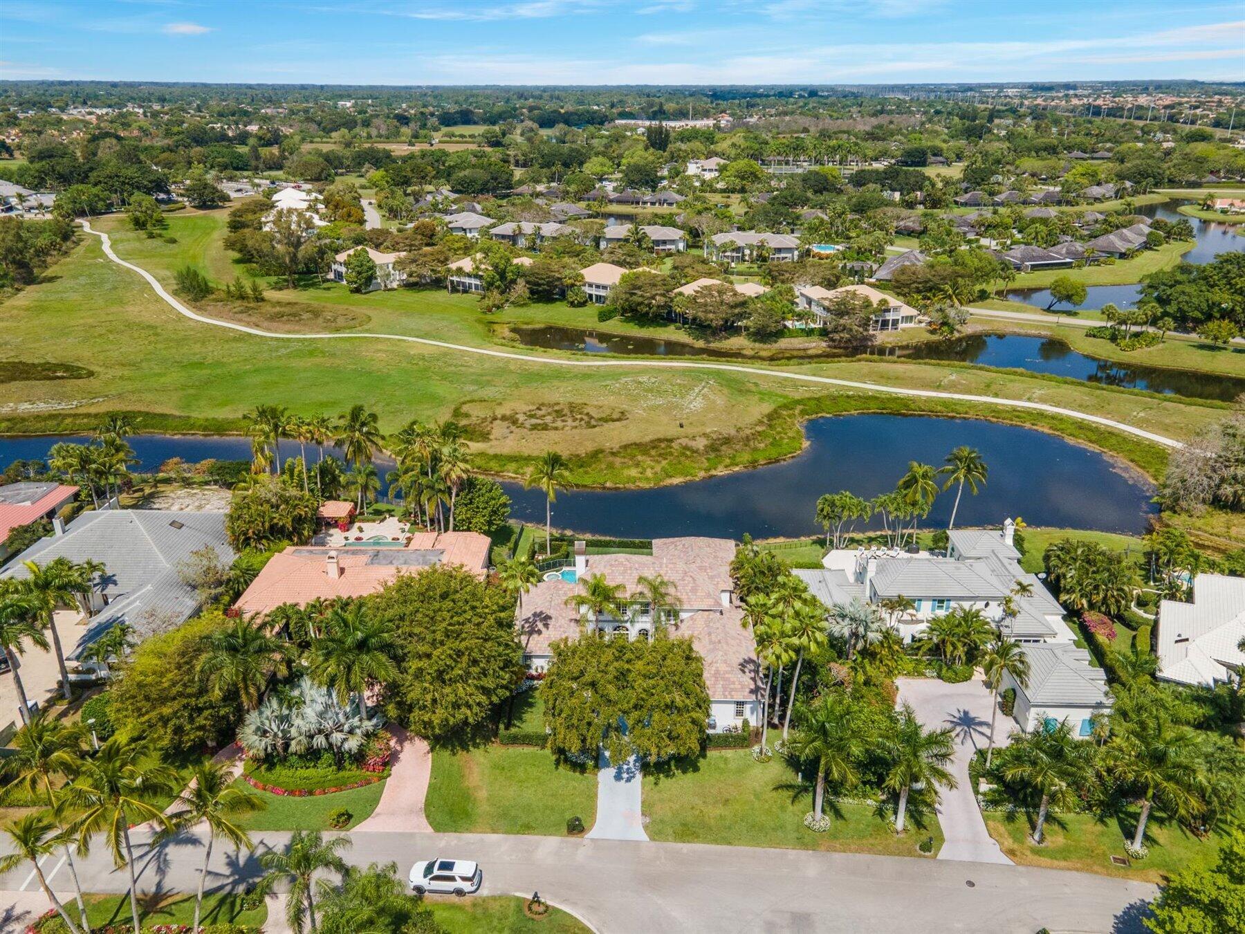 2377 Golf Brk Wellington, FL 33414