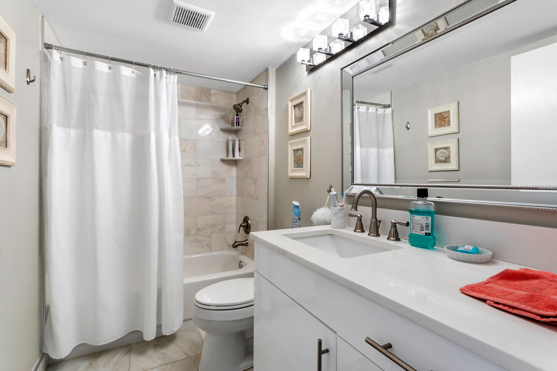 701 S Seas #405 Jupiter, FL 33477