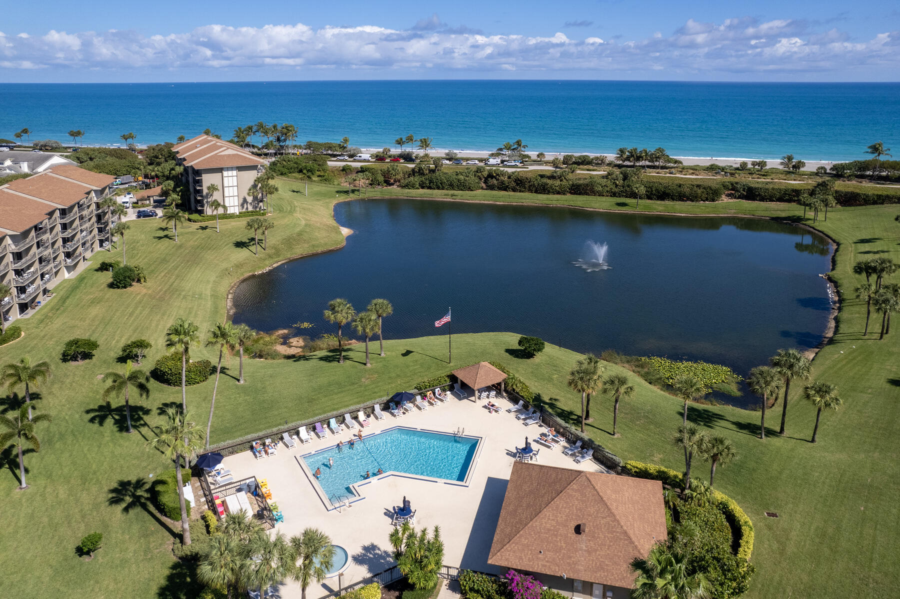 701 S Seas #405 Jupiter, FL 33477