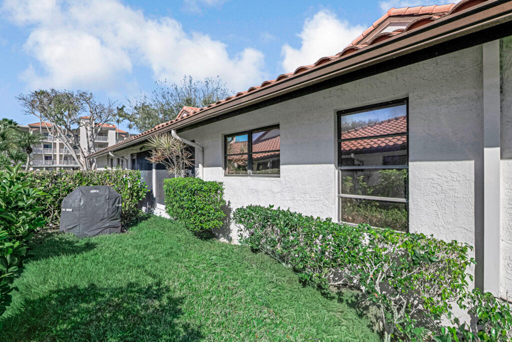 6235 Kings Gate Delray Beach, FL 33484