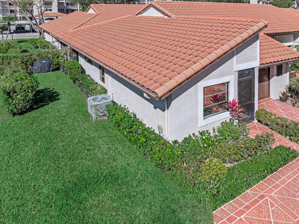 6235 Kings Gate Delray Beach, FL 33484