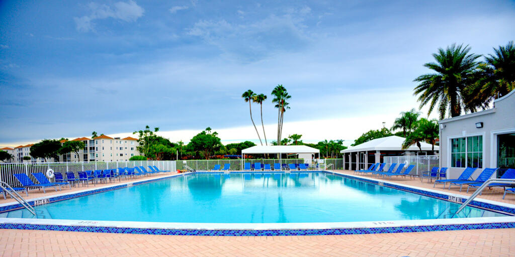 6235 Kings Gate Delray Beach, FL 33484