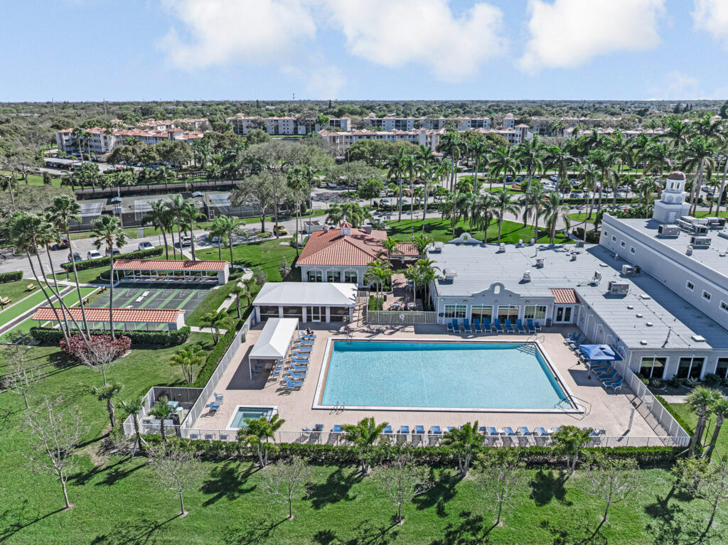 6235 Kings Gate Delray Beach, FL 33484