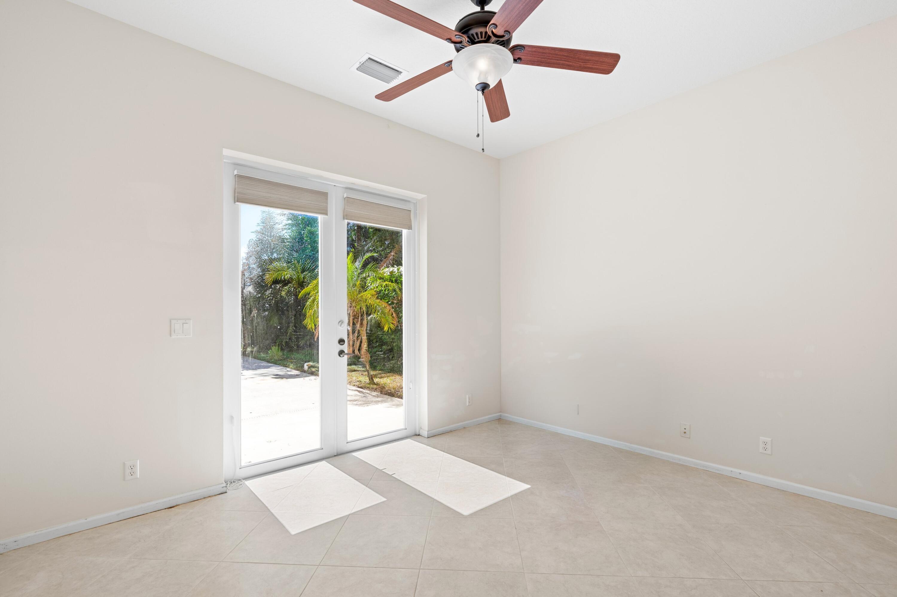 4162 Cedar Crk Rnch Lake Worth, FL 33467