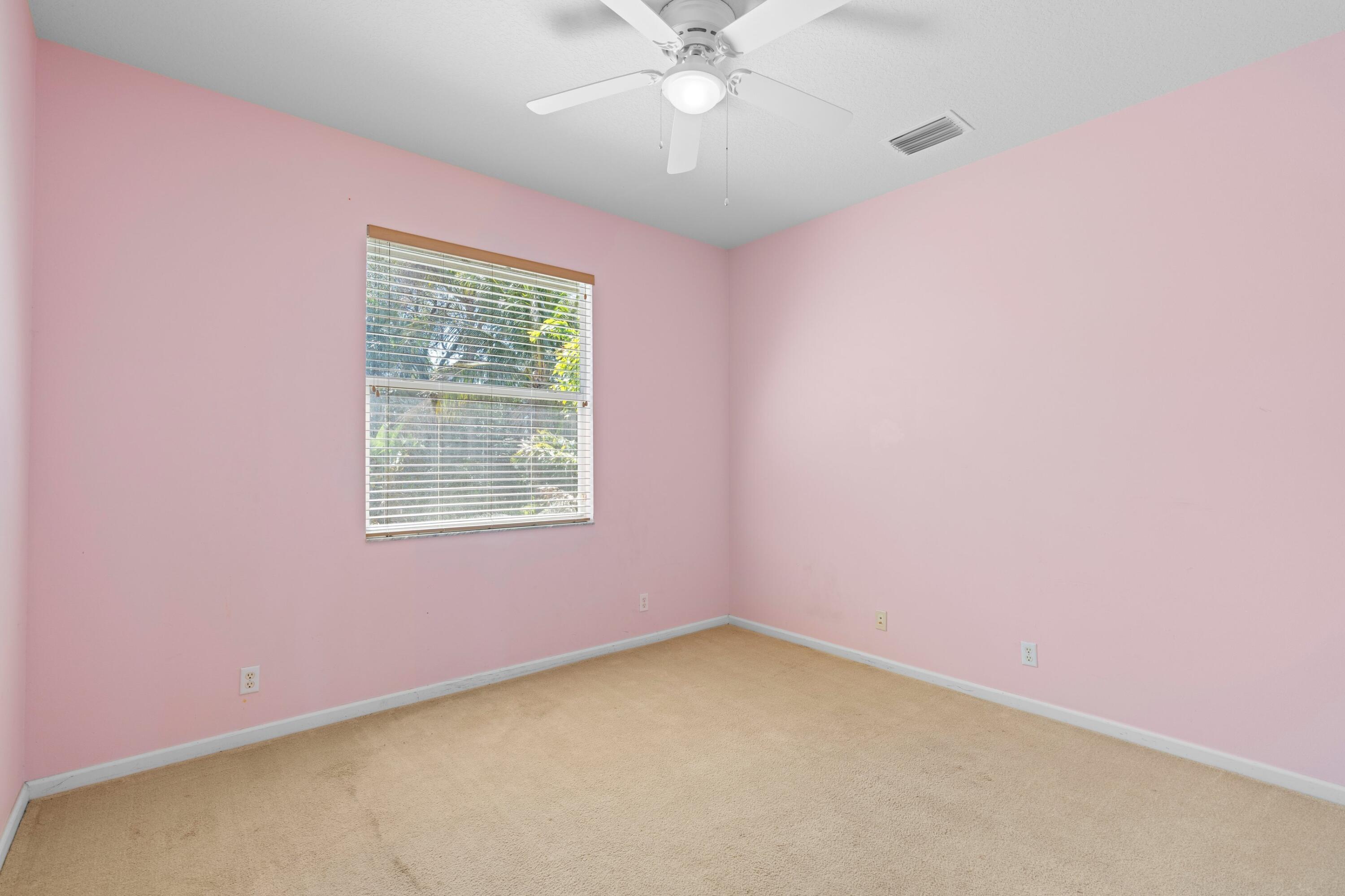 4162 Cedar Crk Rnch Lake Worth, FL 33467