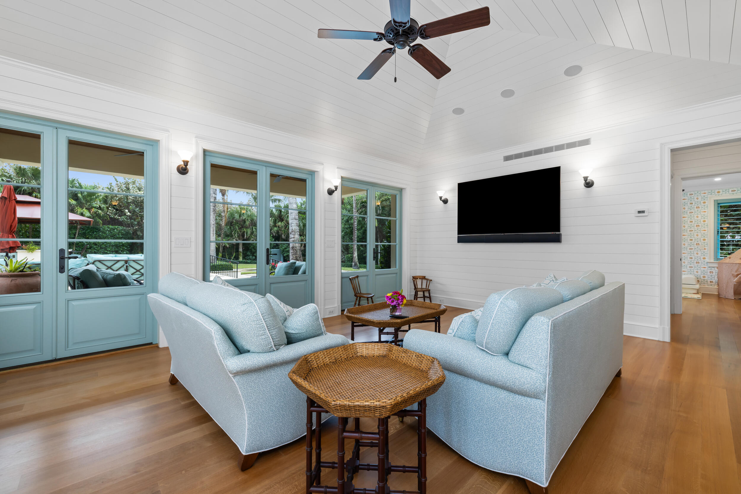 183 S Beach Jupiter Island, FL 33455