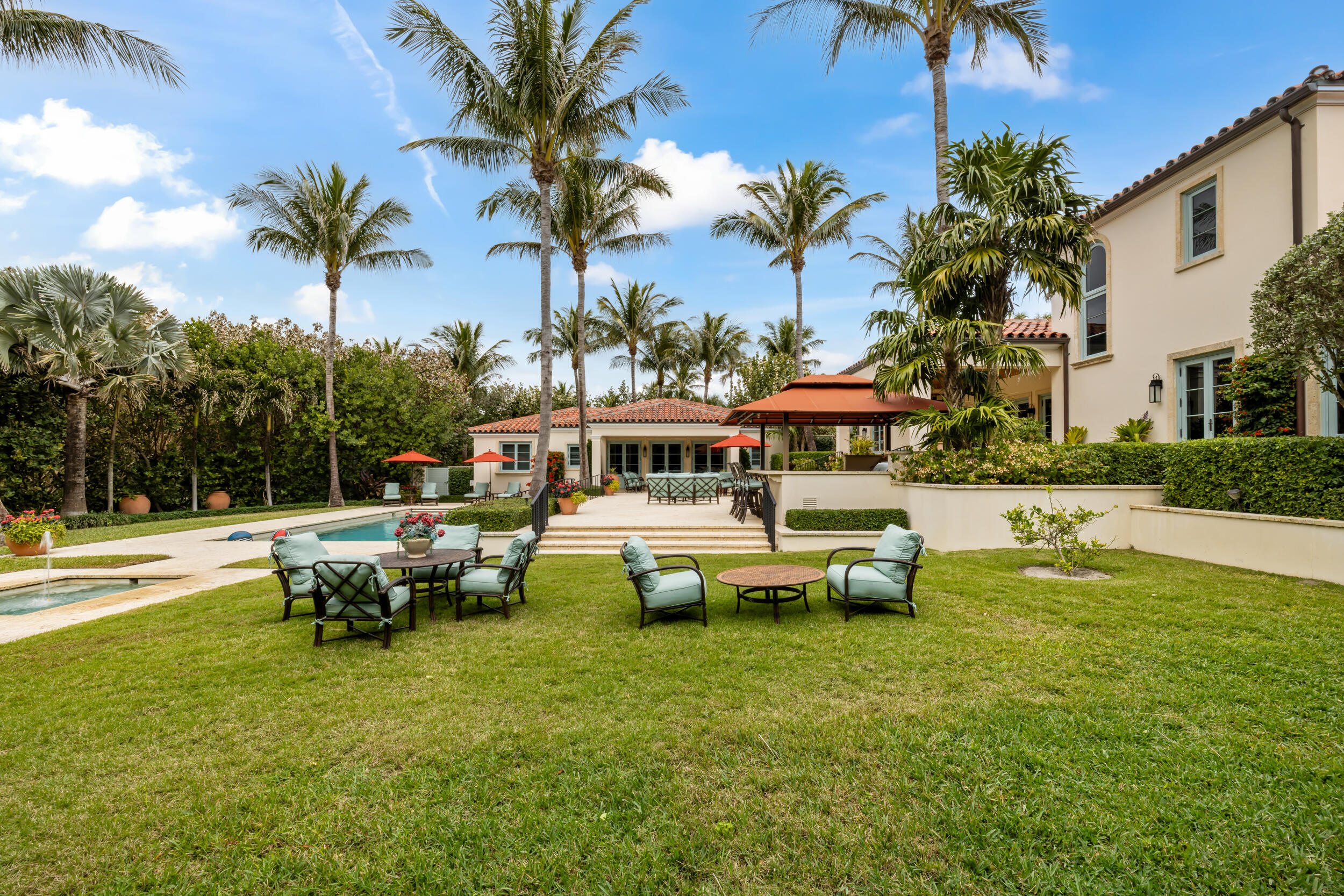 183 S Beach Jupiter Island, FL 33455