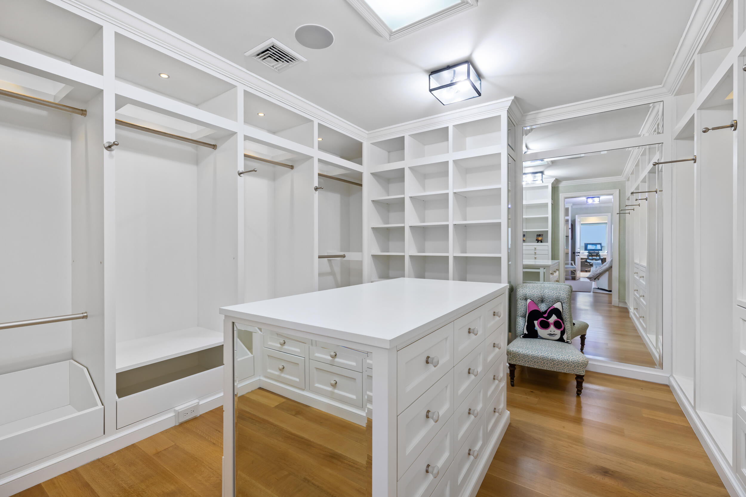 183 S Beach Jupiter Island, FL 33455