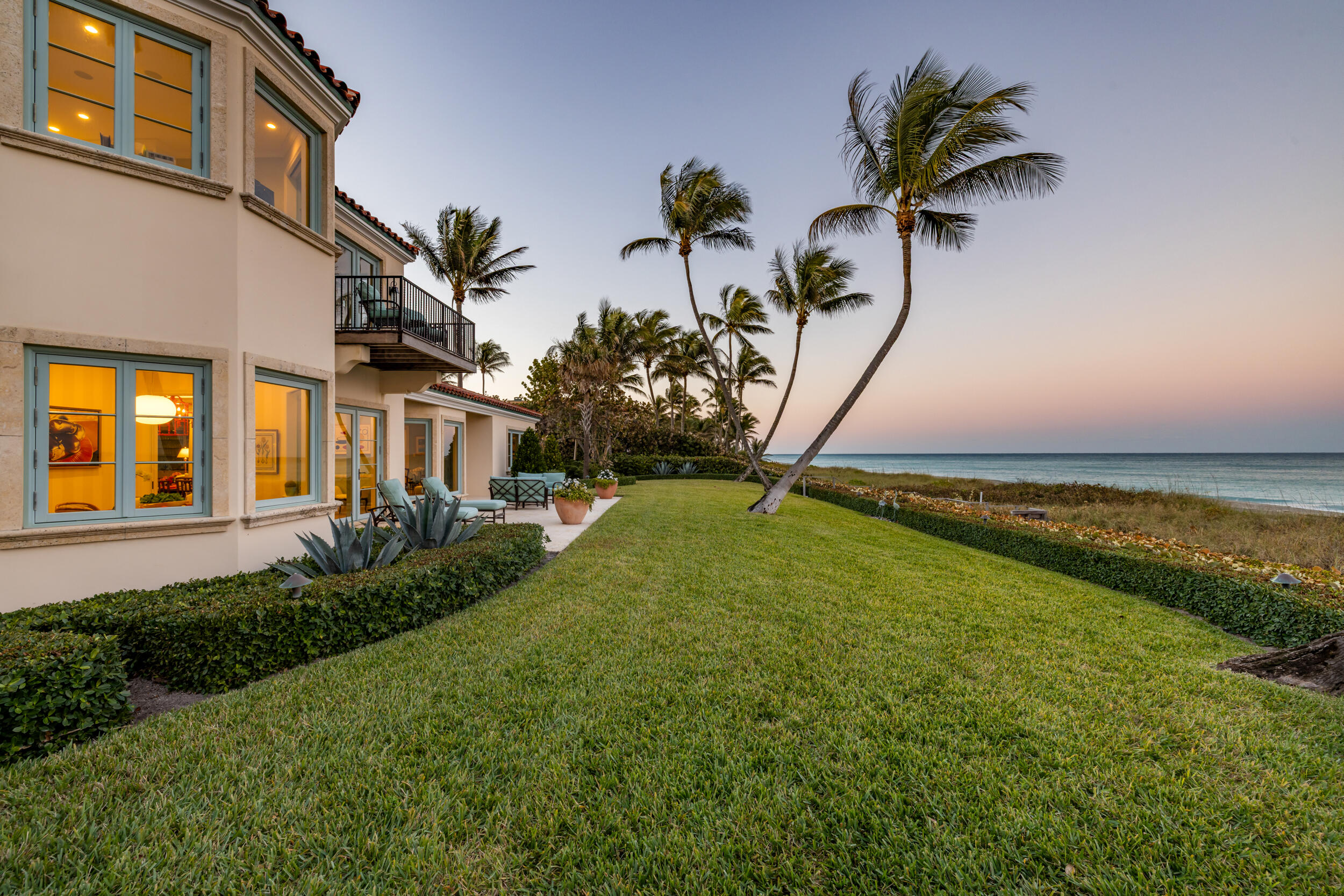183 S Beach Jupiter Island, FL 33455