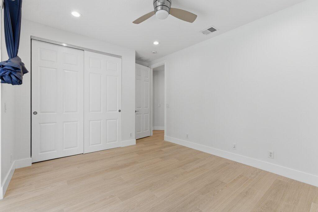 220 Blackbird Jupiter, FL 33458