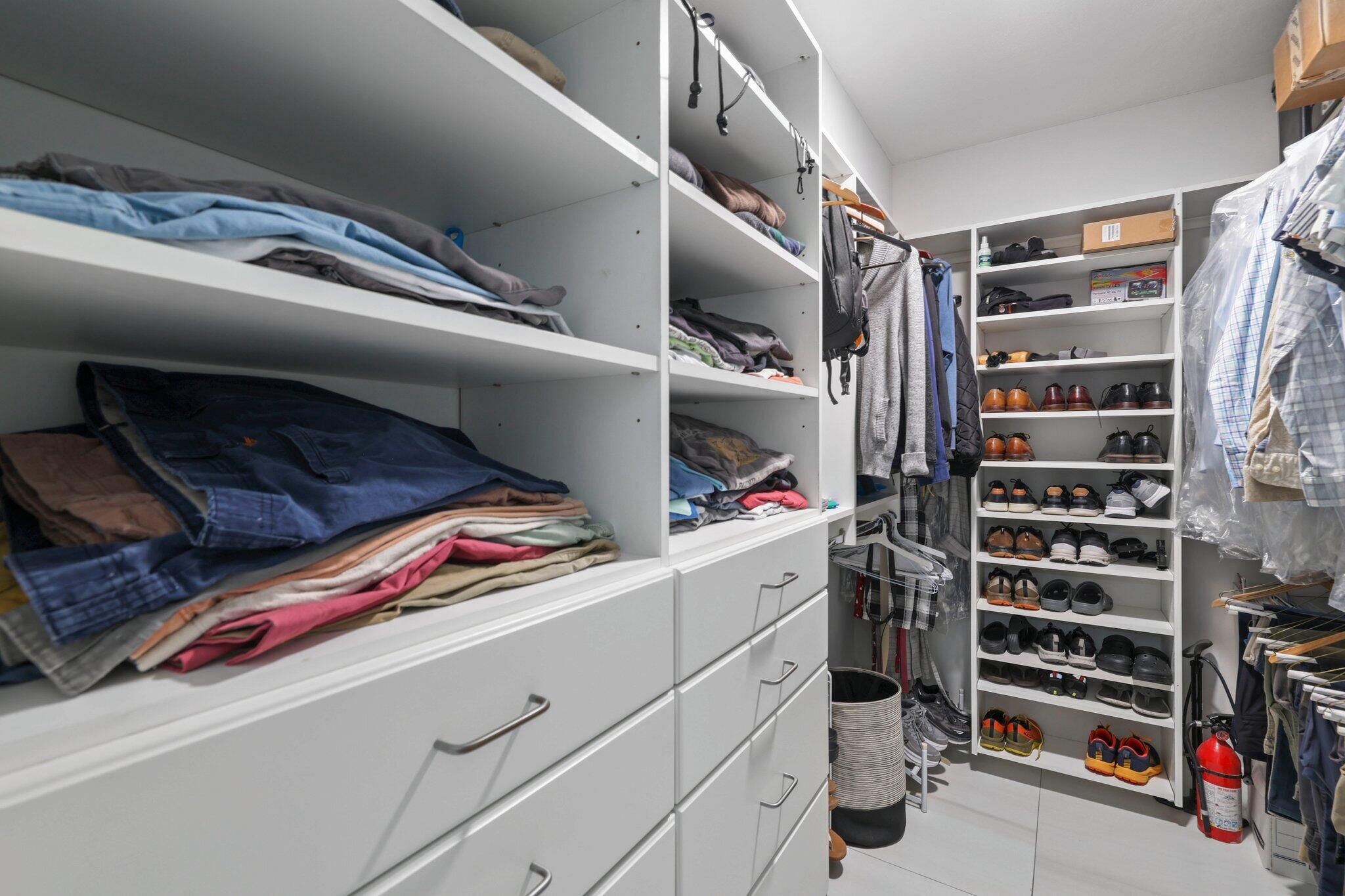 10180 W Bay Hbr #2a Bay Harbor Islands, FL 33154