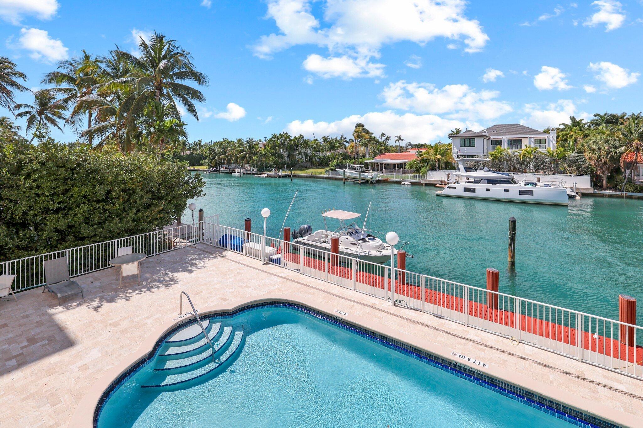 10180 W Bay Hbr #2a Bay Harbor Islands, FL 33154